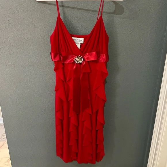 strapless open back dress High-Neck Long Red Formal Dress with Floral Print– PromGirl main image 0